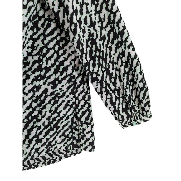 Dana Buchman Leopard Print Blouse Small Aqua Black Long Sleeve Top Office Shirt - Picture 4 of 11